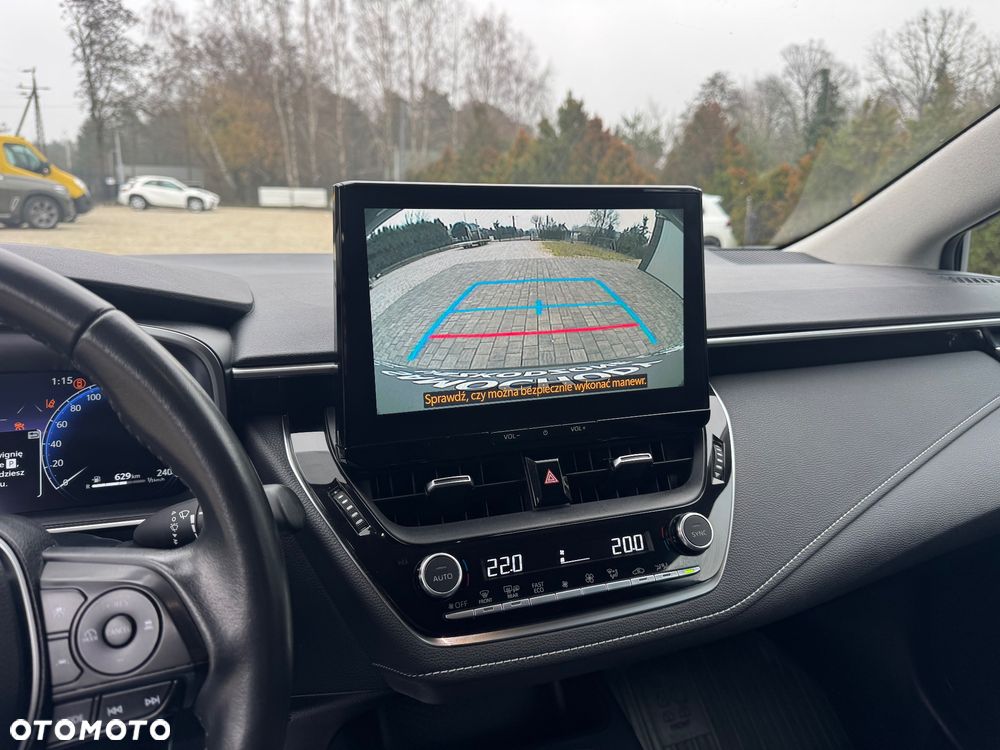 Toyota Corolla 1.8 Hybrid Comfort - 32