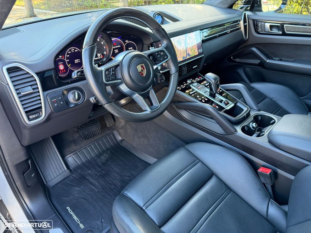 Porsche Cayenne Coupé E-Hybrid Platinum Edition - 18