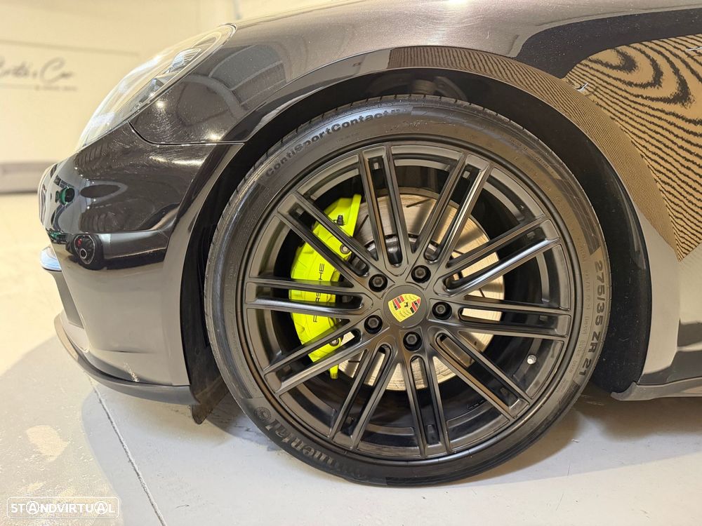 Porsche Panamera Sport Turismo 4 E-Hybrid Edition 10 Anos - 35