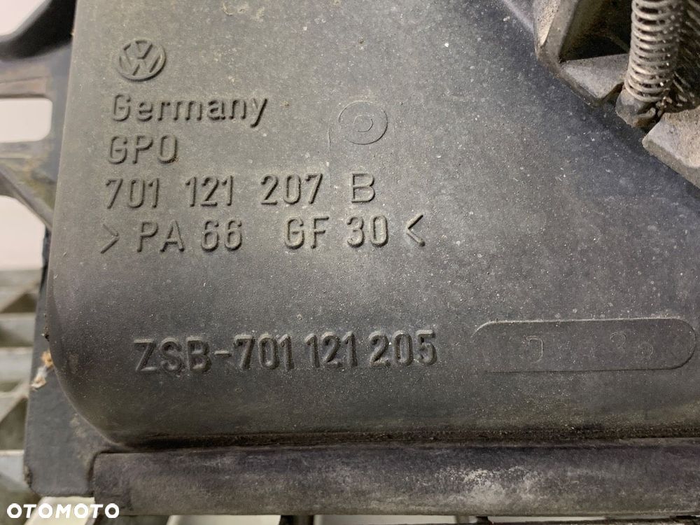 WENTYLATOR CHŁODNICY  VW TRANSPORTER IV Autobus (70B, 70C, 7DB, 7DK, 70J, 70K, 7DC, 7 1990 - 2004 - 4