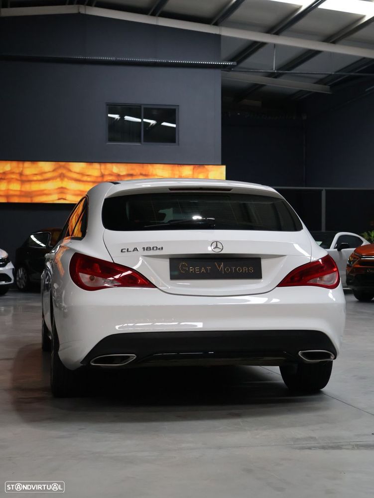 Mercedes-Benz CLA 180 d Shooting Brake Urban Aut. - 13