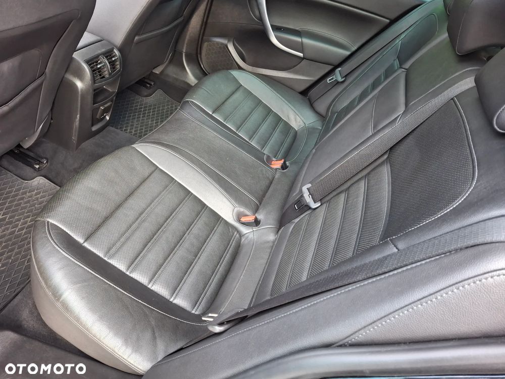 Opel Insignia 2.0 T Sport 4x4 - 18