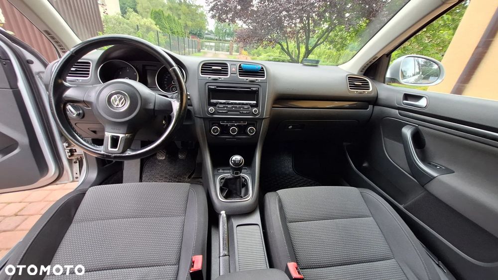 Volkswagen Golf 1.6 TDI Comfortline - 5