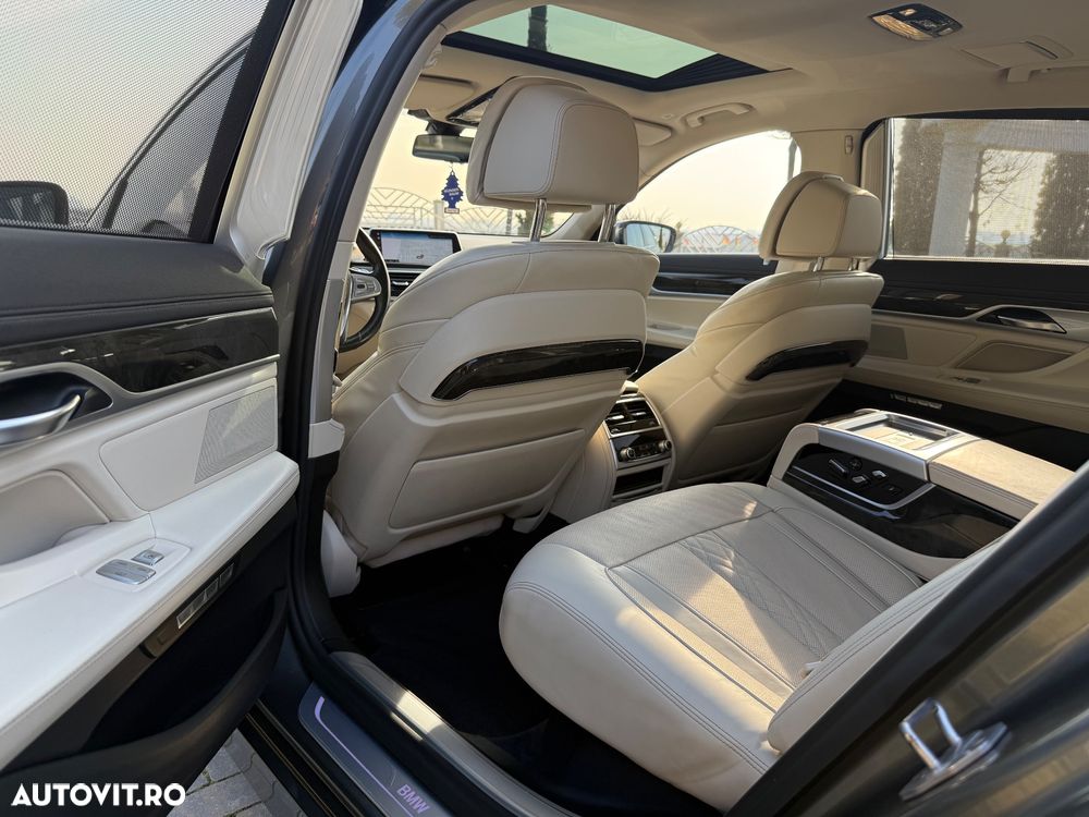 BMW Seria 7 740Ld xDrive - 13