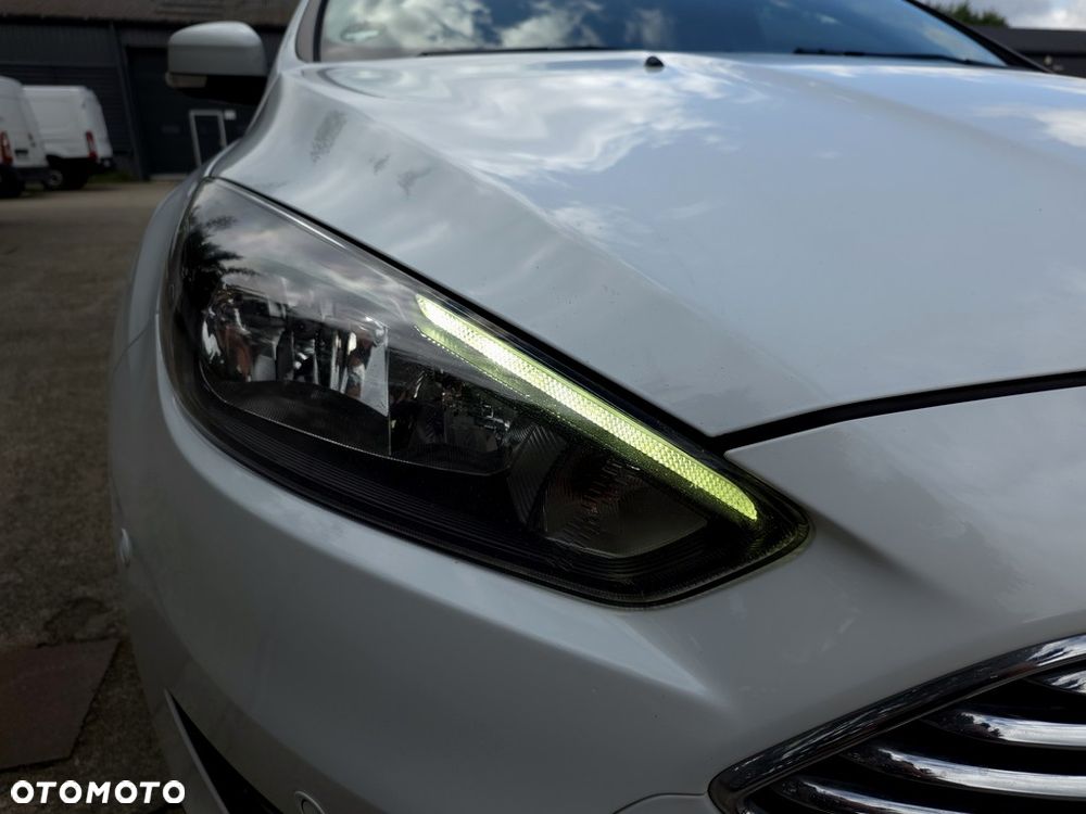 Ford Focus 2.0 TDCi Titanium ASS - 29