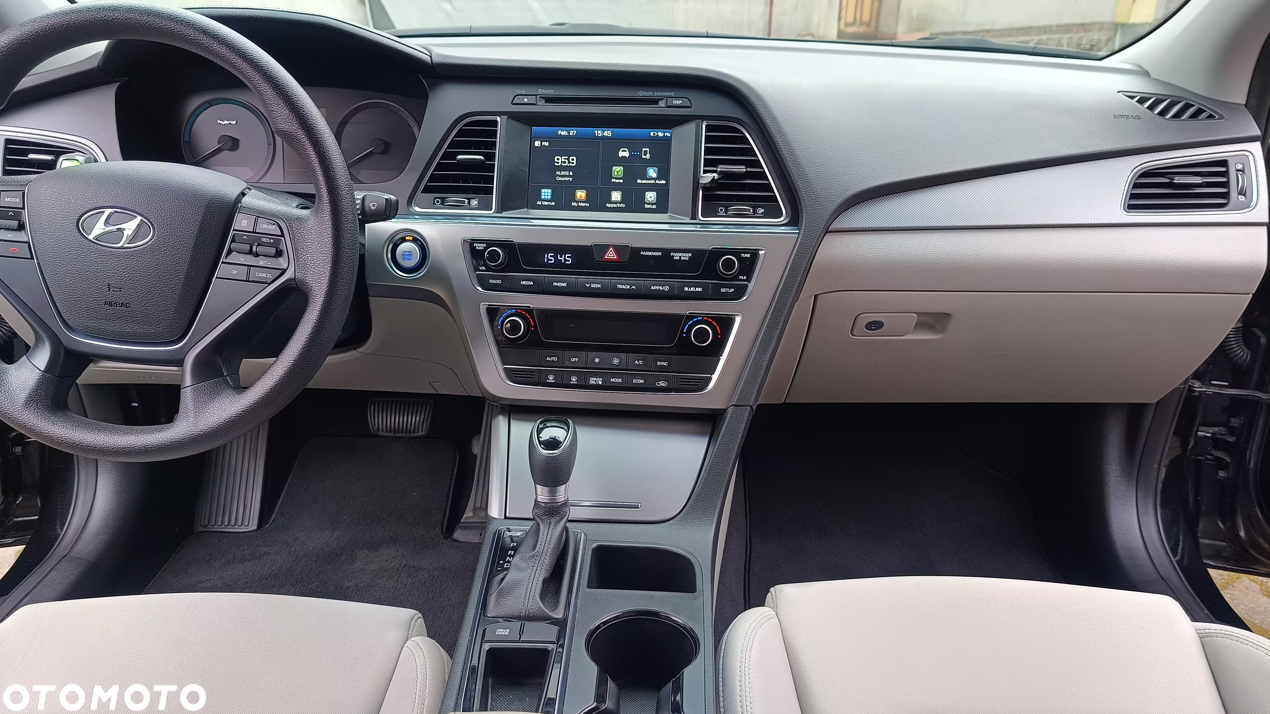 Hyundai Sonata - 23