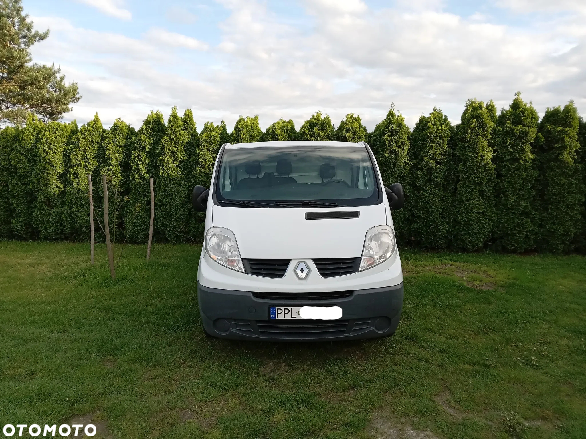 Renault Trafic - 2