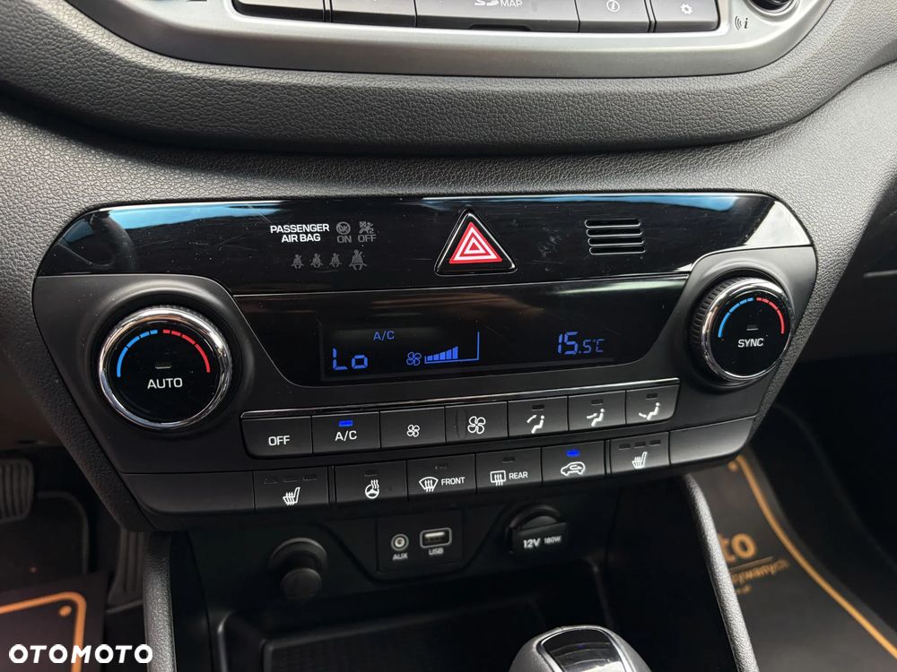 Hyundai Tucson blue 1.7 CRDi 2WD DCT Premium - 29