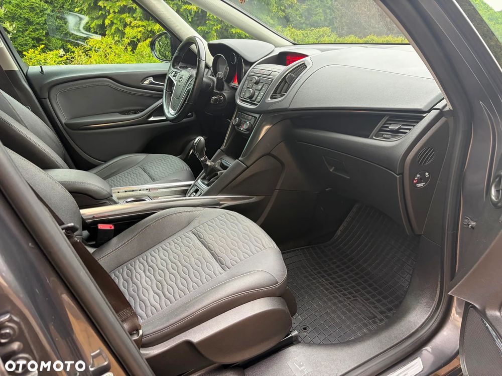 Opel Zafira 2.0 CDTI Cosmo EcoFLEX S&S - 12