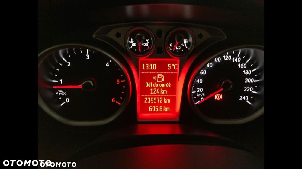 Ford Kuga 2.0 TDCi 4x4 Individual - 37