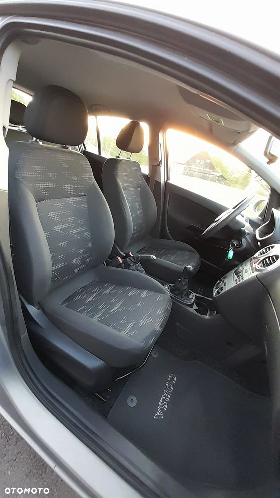 Opel Corsa - 12