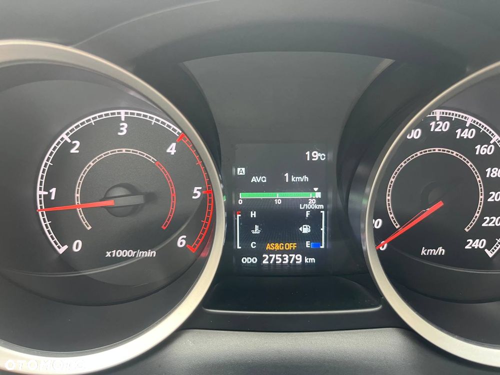 Mitsubishi Lancer - 31