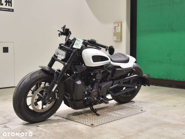 Harley-Davidson Sportster - 6