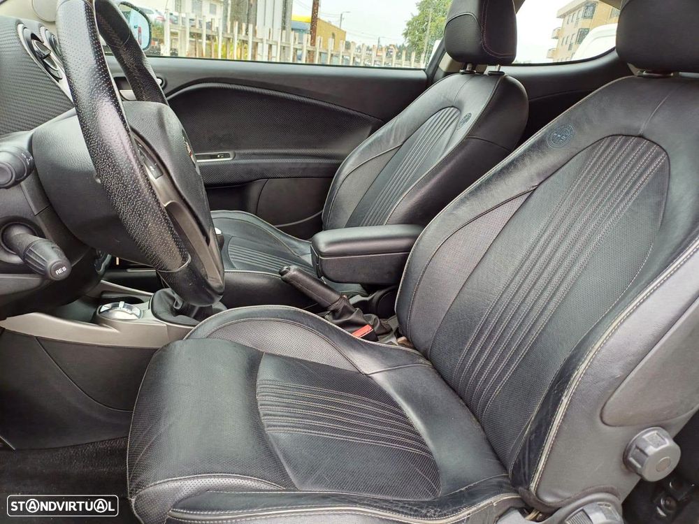 Alfa Romeo MiTo 1.3 JTDM ECO Turismo - 4
