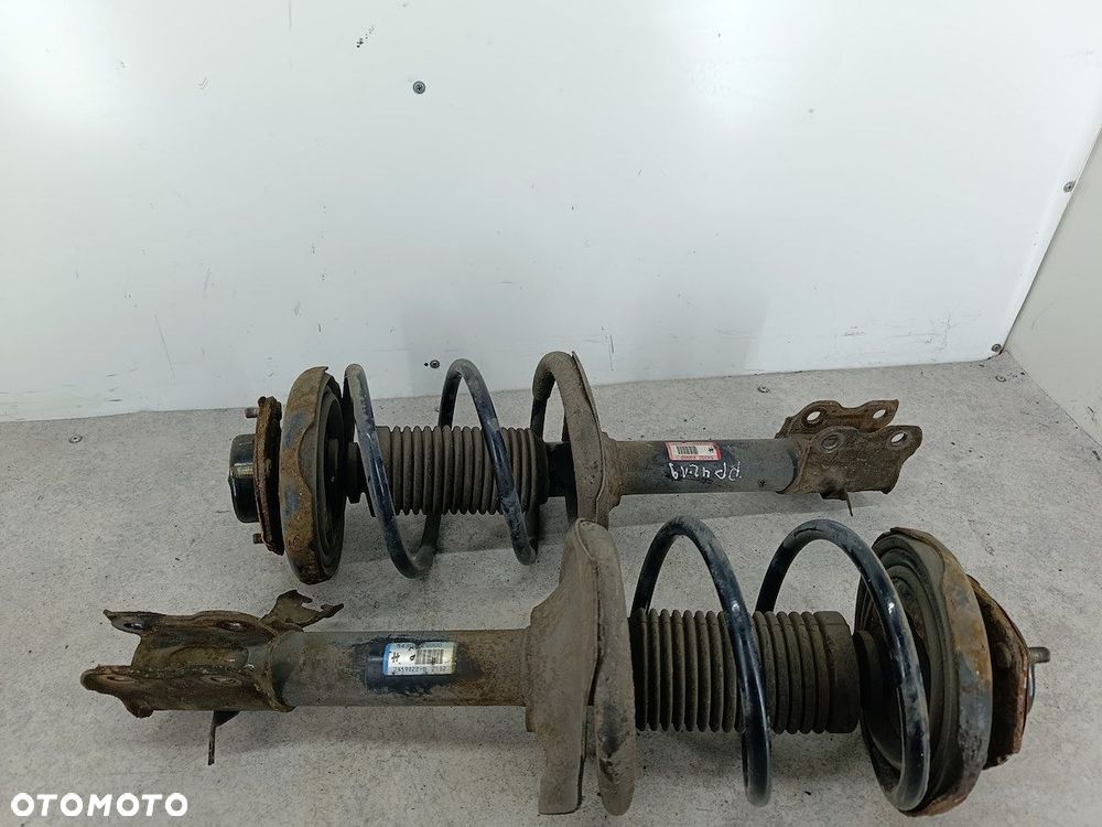 AMORTYZATORY PRZÓD KOMPLET NISSAN X-TRAIL I T30 54303EQ000  54302EQ000 - 6