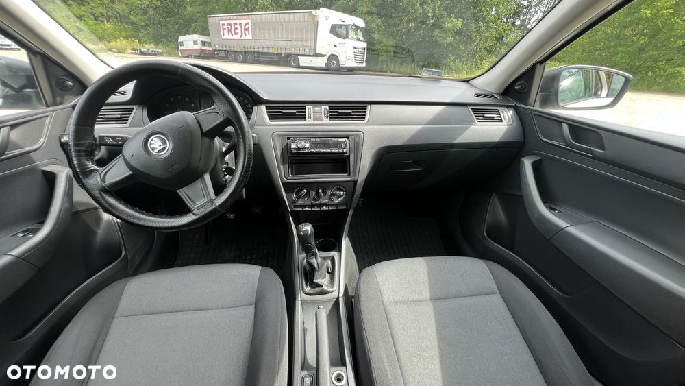Skoda RAPID 1.2 Active - 7