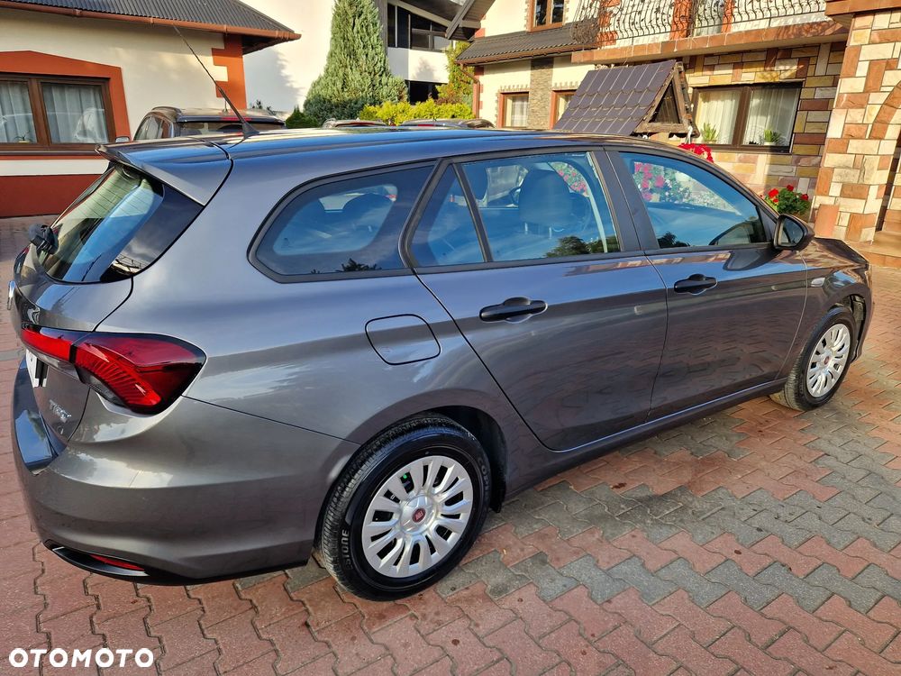 Fiat Tipo 1.4 16v Easy - 36