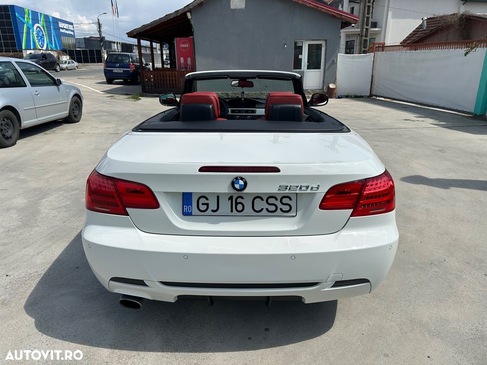 BMW Seria 3 320d DPF M Sport Edition - 15