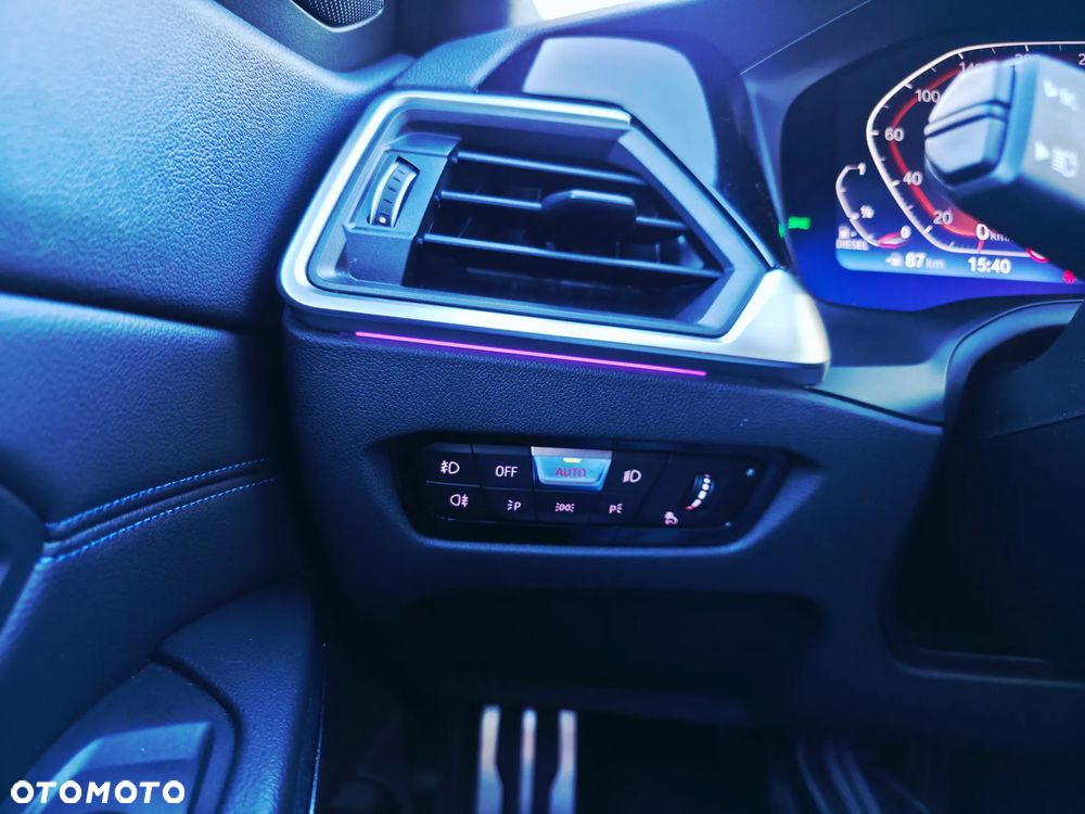 BMW Seria 3 - 23