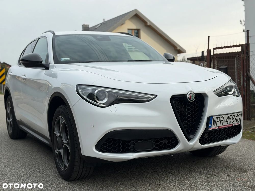 Alfa Romeo Stelvio 2.0 Turbo B-Tech Edition Q4 - 3