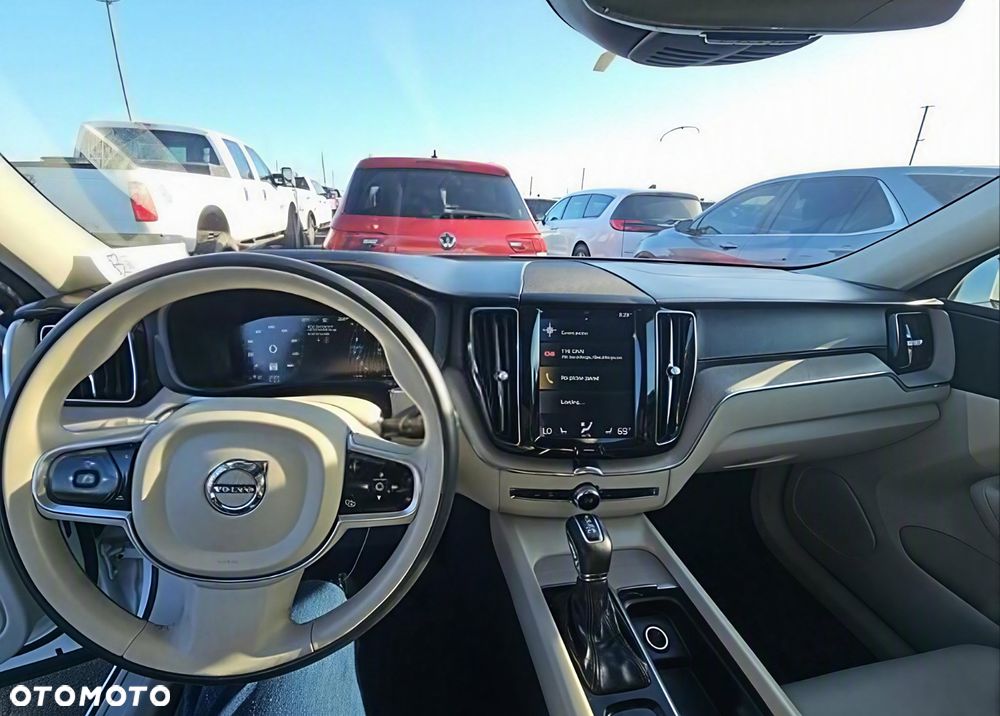 Volvo XC 60 - 8