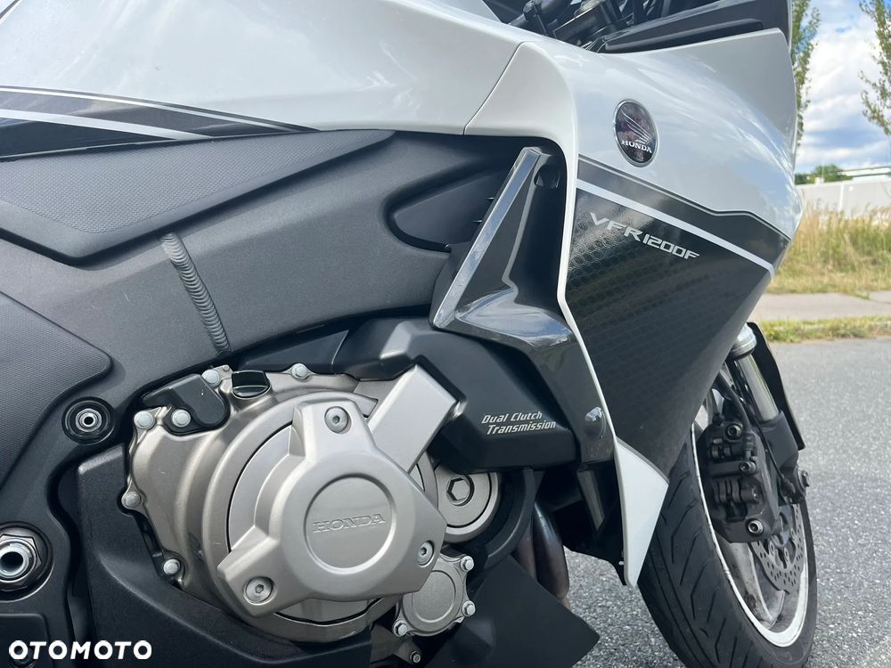 Honda VFR - 9