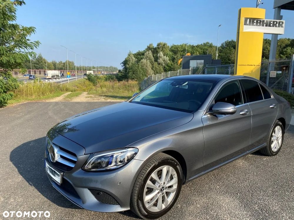 Mercedes-Benz Klasa C 200 4MATIC 9G-TRONIC