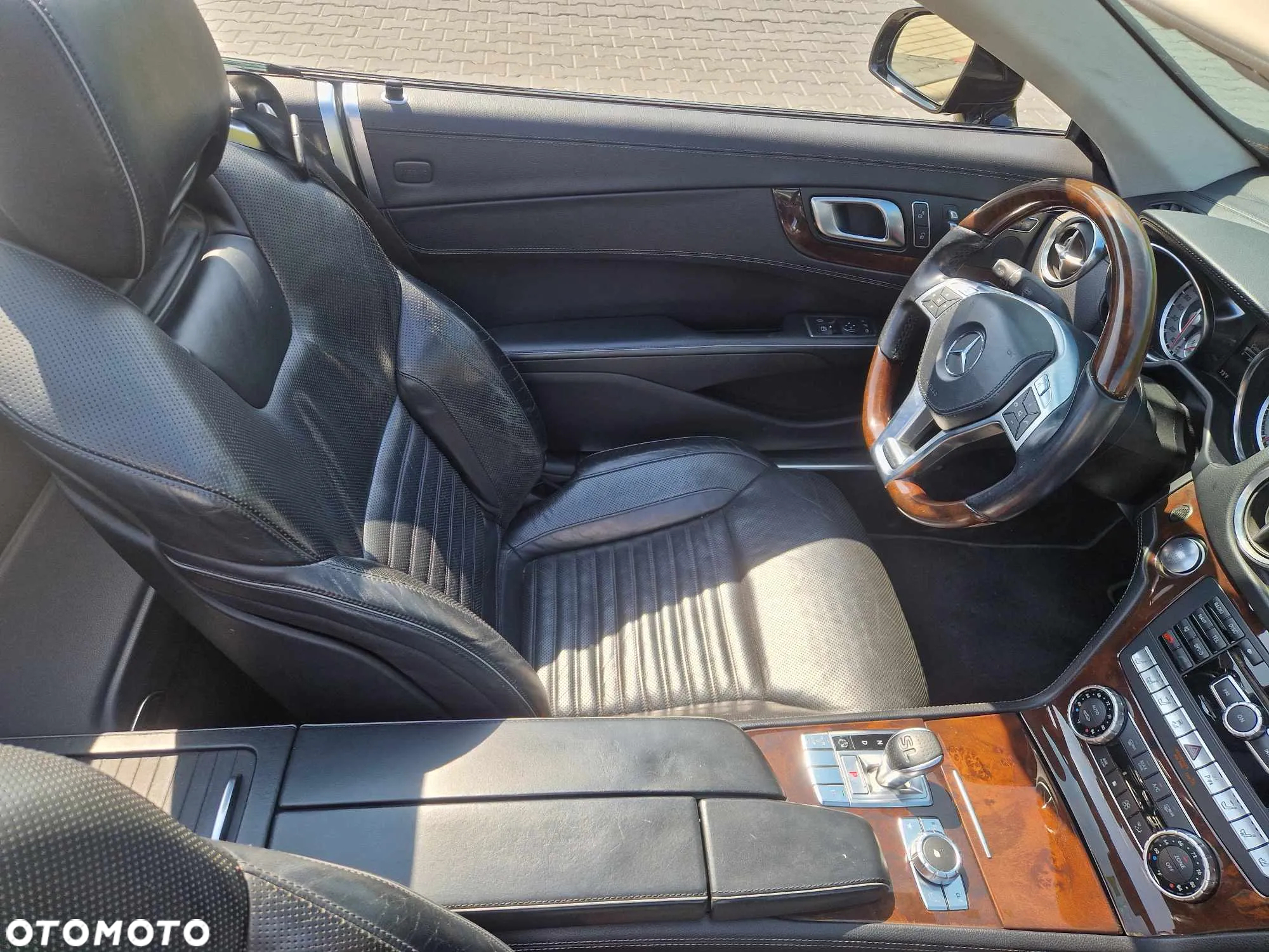 Mercedes-Benz SL 500 7G-TRONIC - 8