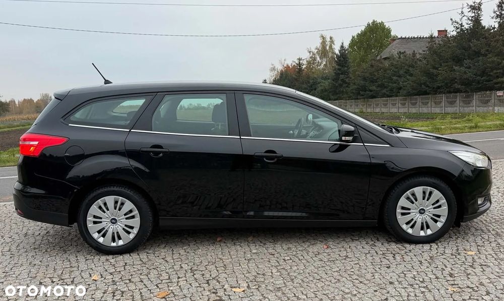 Ford Focus - 5