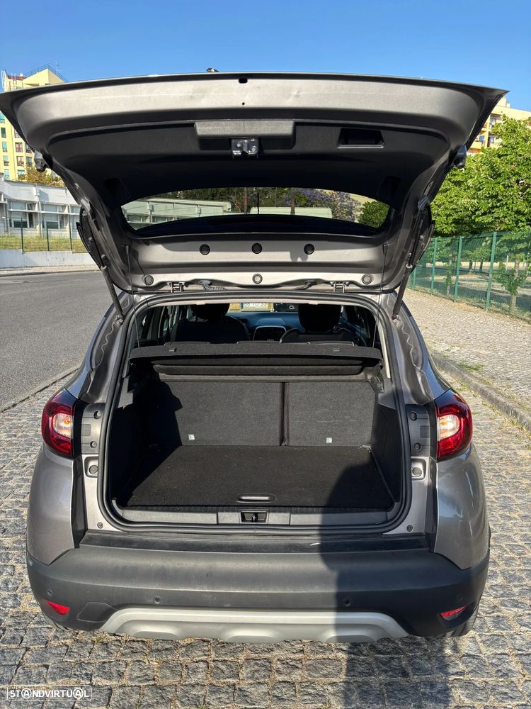Renault Captur 1.5 dCi Exclusive XMOD EDC - 25