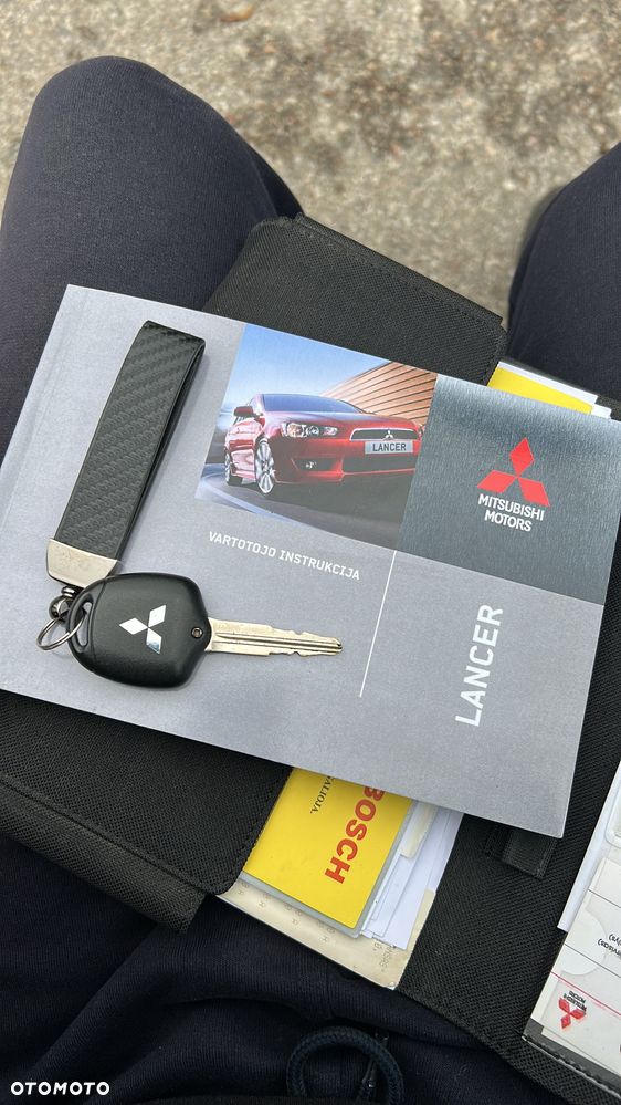 Mitsubishi Lancer 1.5 - 16