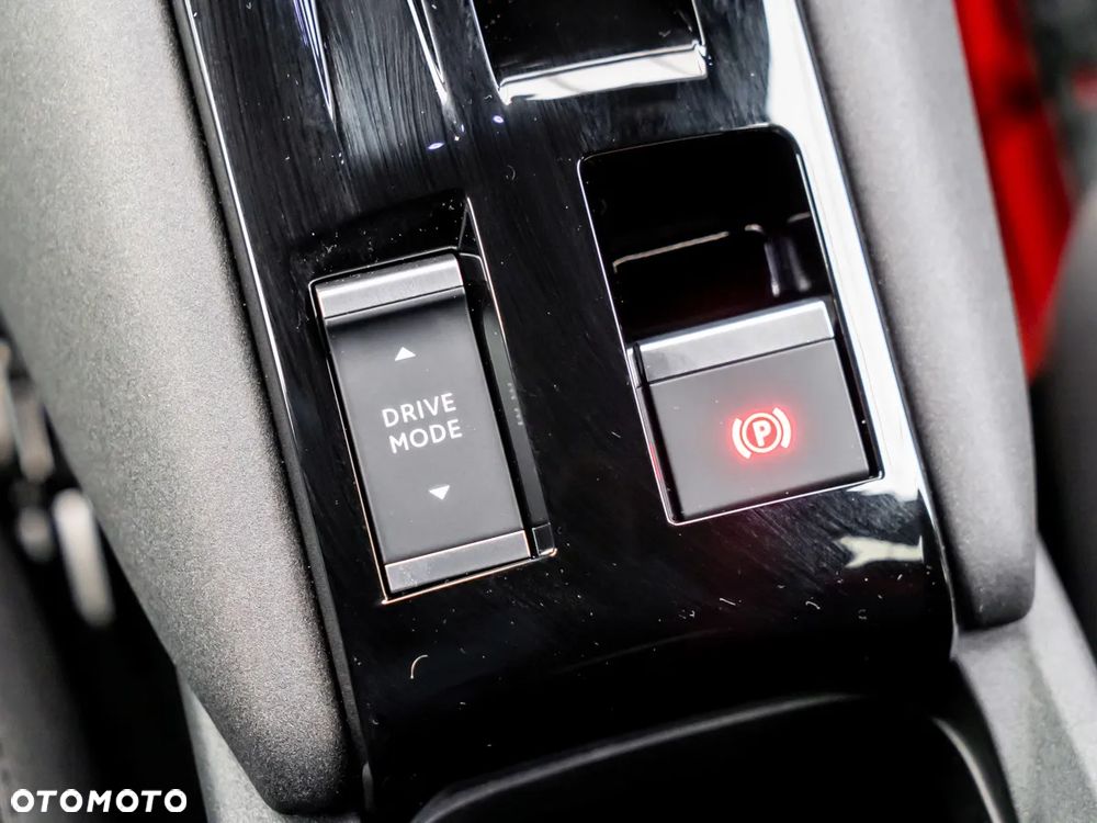Alfa Romeo Junior 1.2 VGT Ibrida Ti - 26