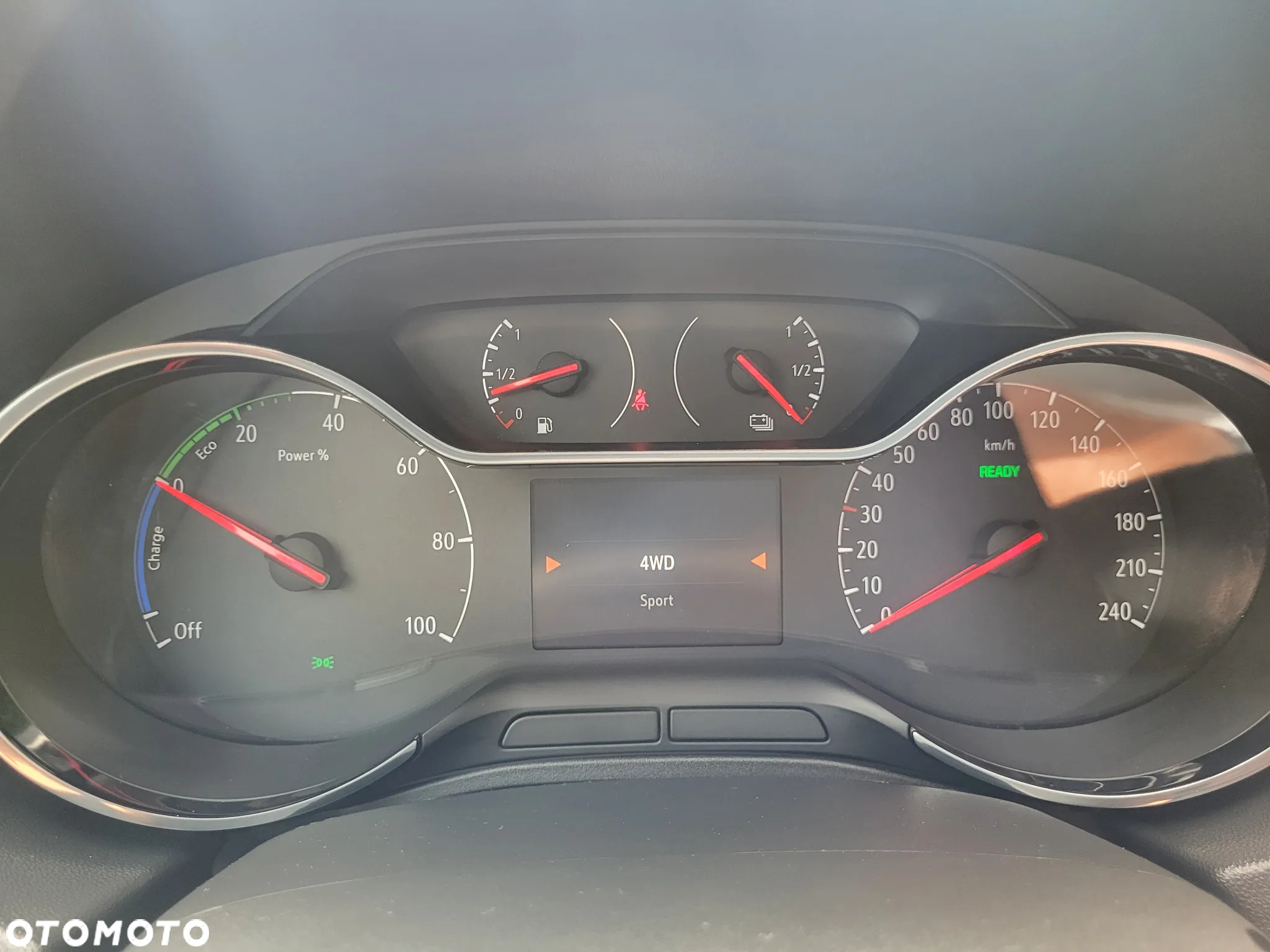 Opel Grandland X Plug-in-Hybrid4 1.6 DI Start/Stop Business INNOVATION - 27