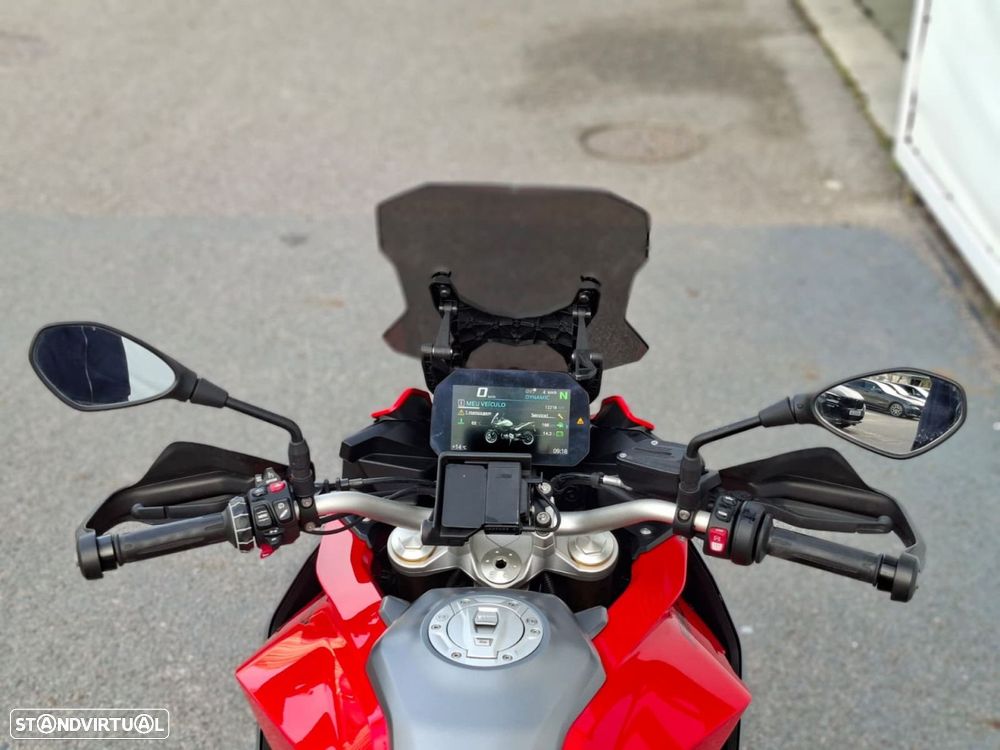 BMW F 900 XR Racing-Red - 10