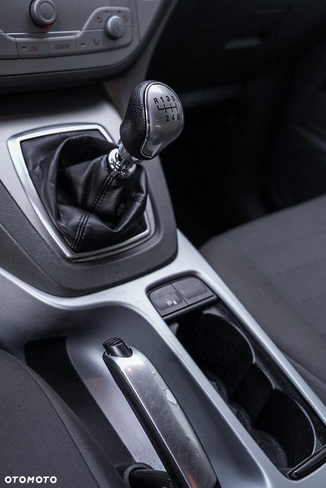 Ford Kuga 2.0 TDCi Titanium - 15