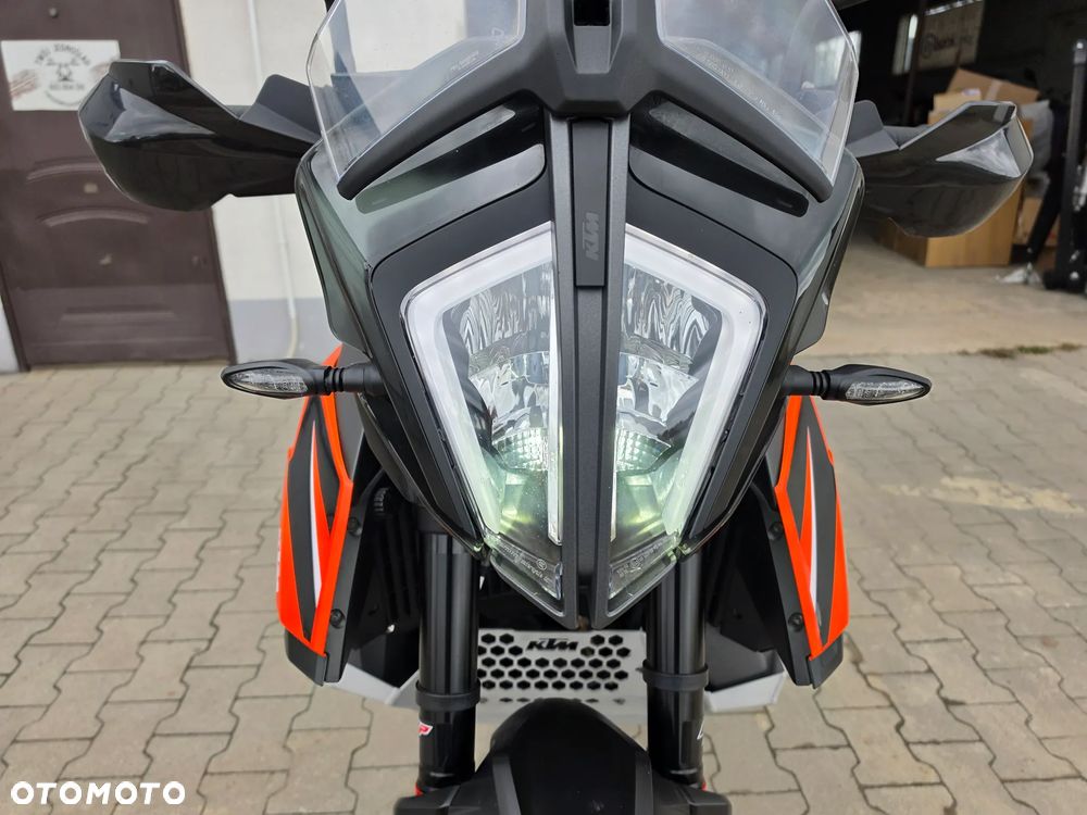 KTM Inny - 27