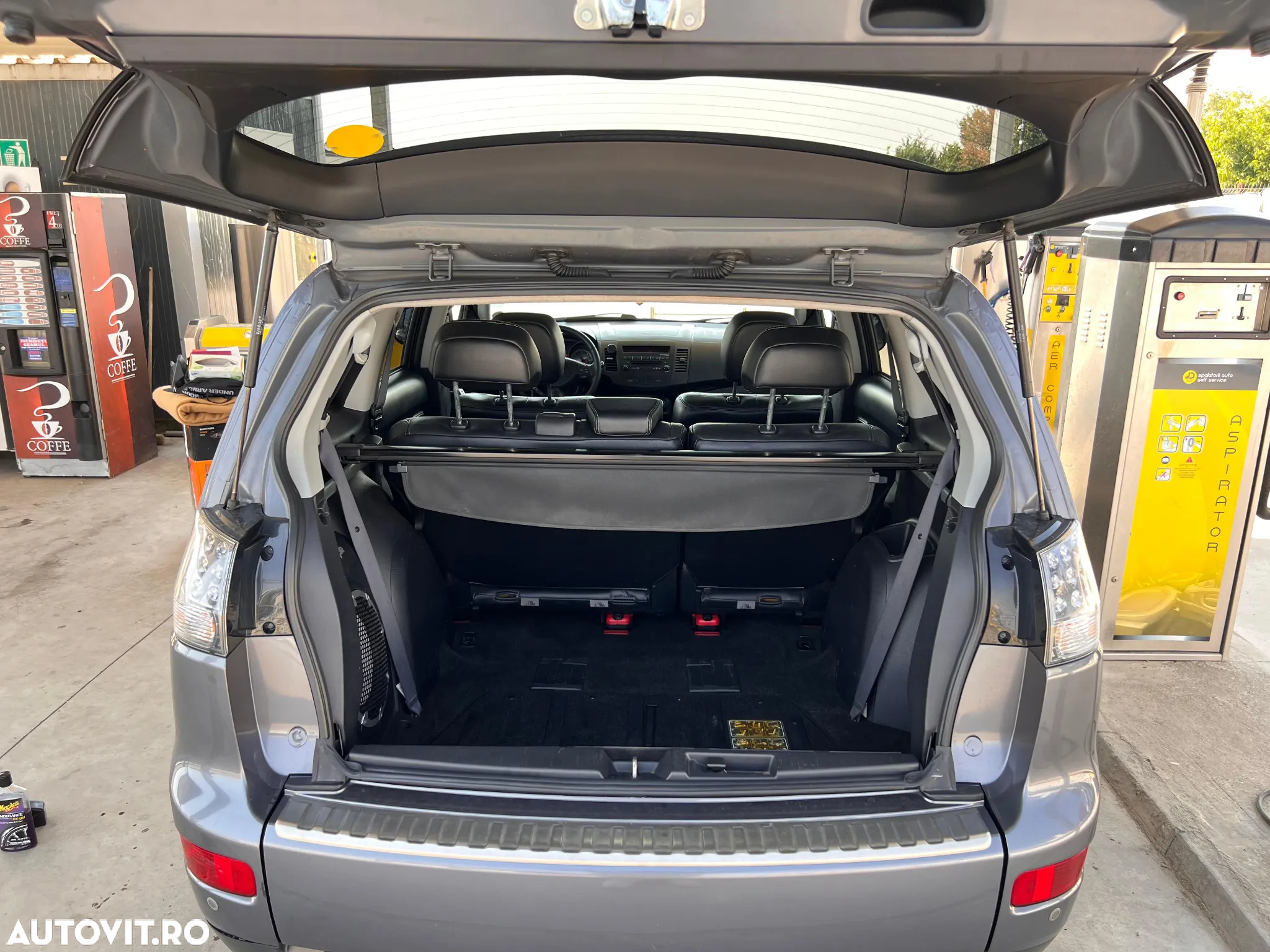Mitsubishi Outlander 2.0 DI-D Instyle+ - 21