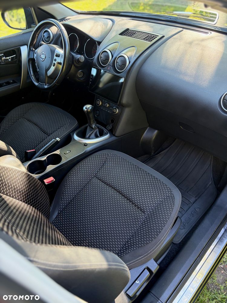 Nissan Qashqai - 11