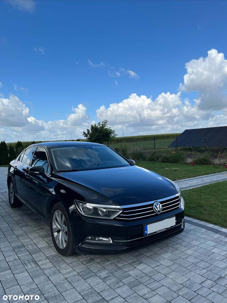 Volkswagen Passat 2.0 TDI (BlueMotion Technology) DSG Comfortline - 8