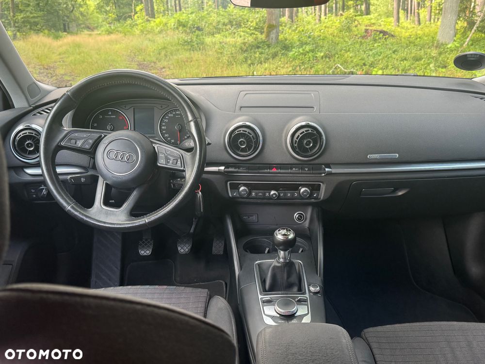 Audi A3 Sportback - 7