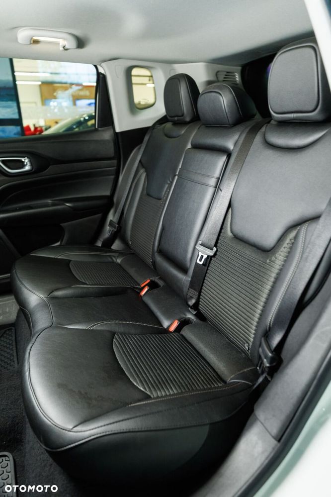 Jeep Compass 1.5 T4 mHEV Longitude FWD S&S DCT - 23