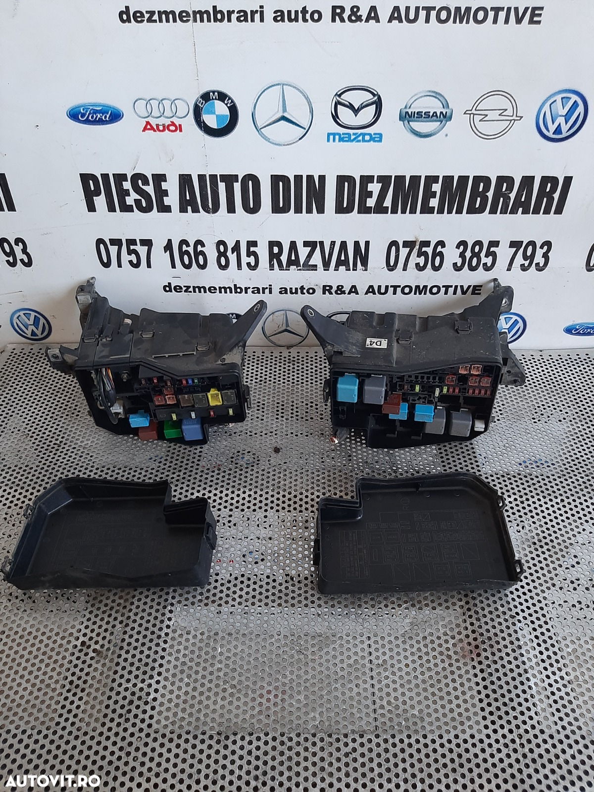 Panou Tablou Sigurante Relee Toyota Rav 4 2.2 Diesel An 2006-2012 Dezmembrez Toyota Rav 4 2.2 Diesel - 4