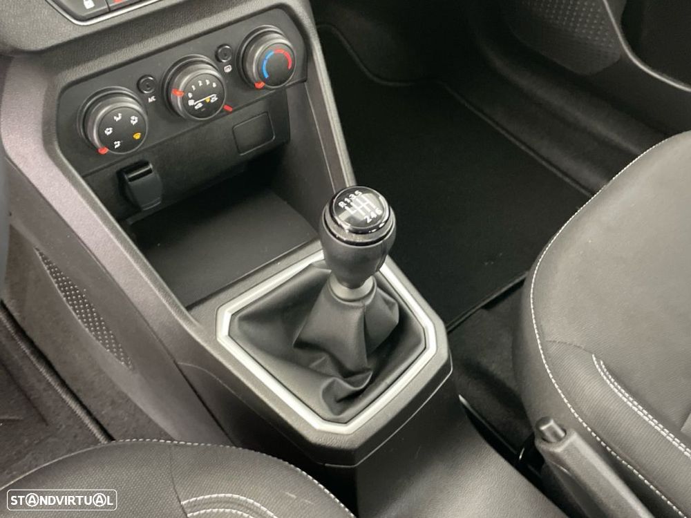 Dacia Logan 1.0 TCe Expression - 17