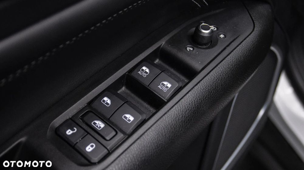 Jeep Compass 1.5 T4 mHEV Limited FWD S&S DCT - 28