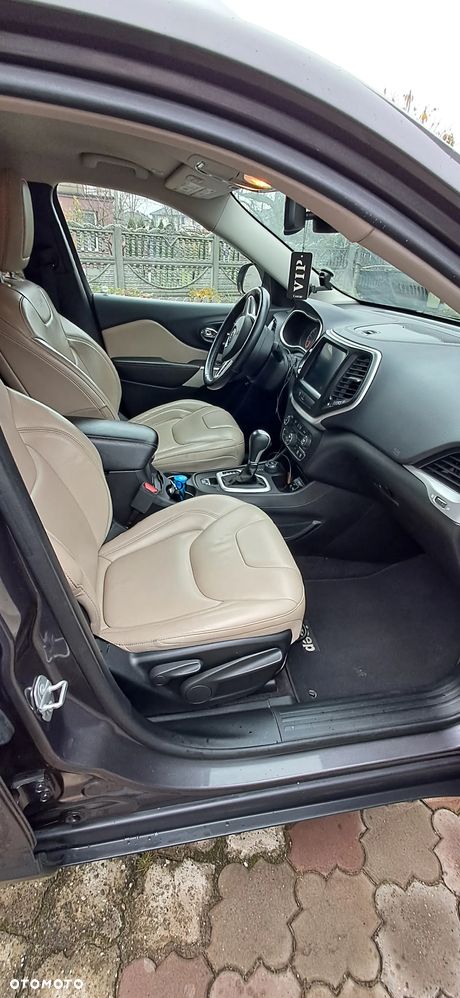 Jeep Cherokee 3.2 V6 Pentastar Active Drive I Automatik Limited - 3