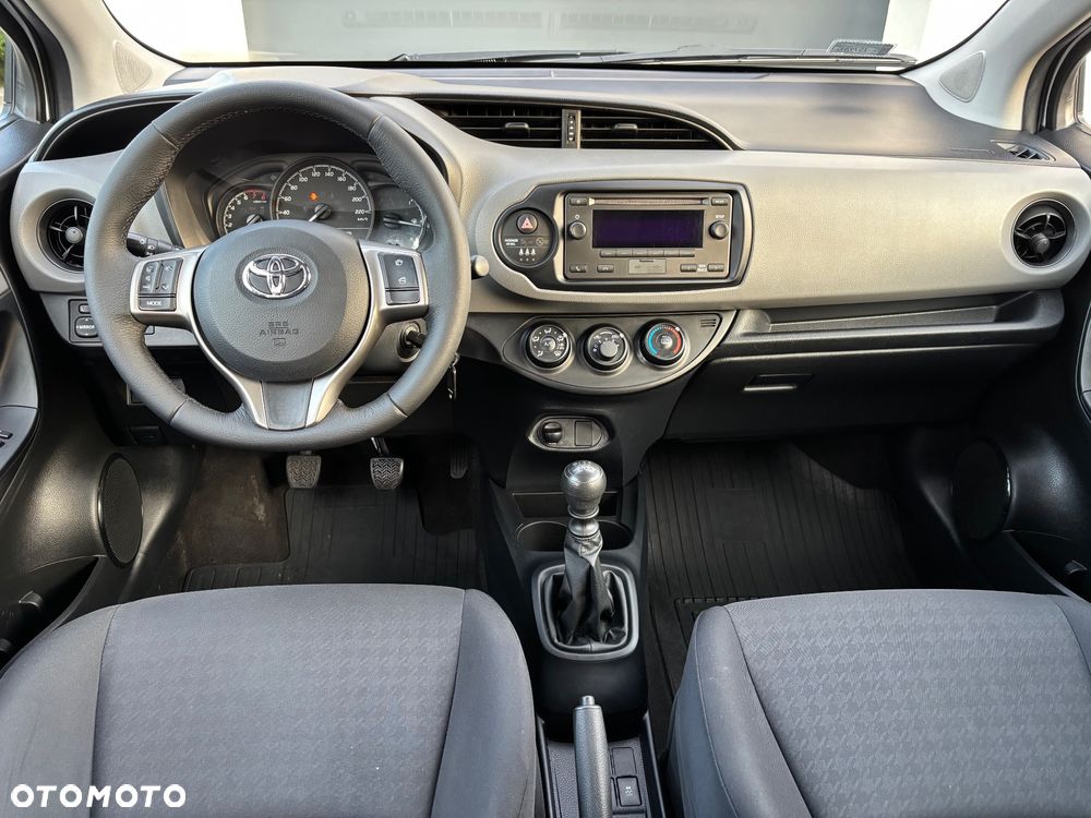 Toyota Yaris 1.5 Active - 22
