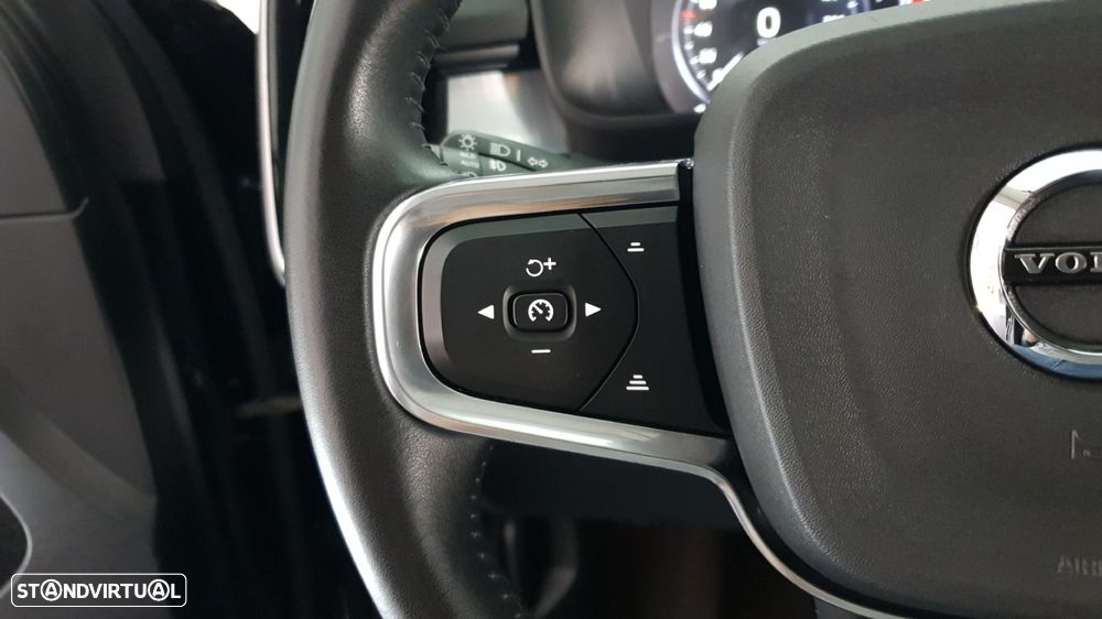 Volvo XC 40 - 15