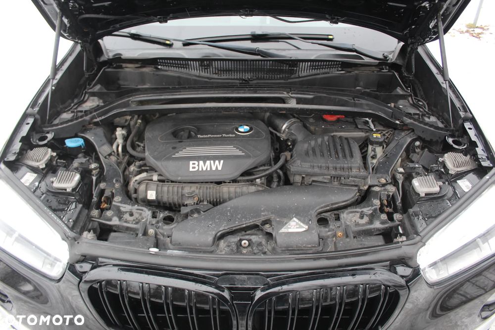 BMW X1 xDrive25i xLine - 10