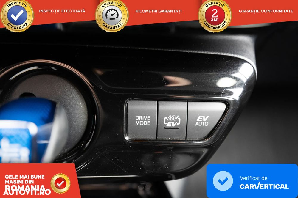 Toyota Prius 1.8 HSD Exclusive Plus - 14