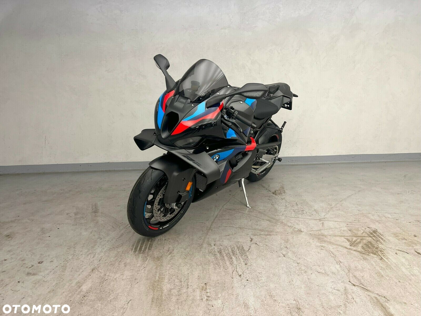 BMW S - 3